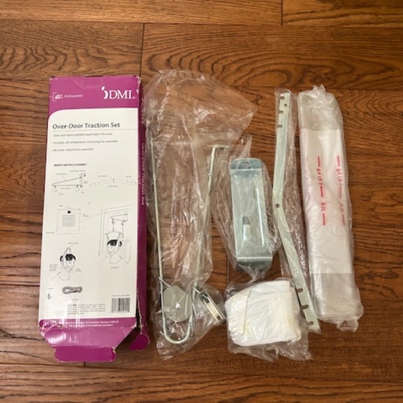 DMI Over the Door hanging Cervical Traction - in box, Never used - Picture 5 of 10